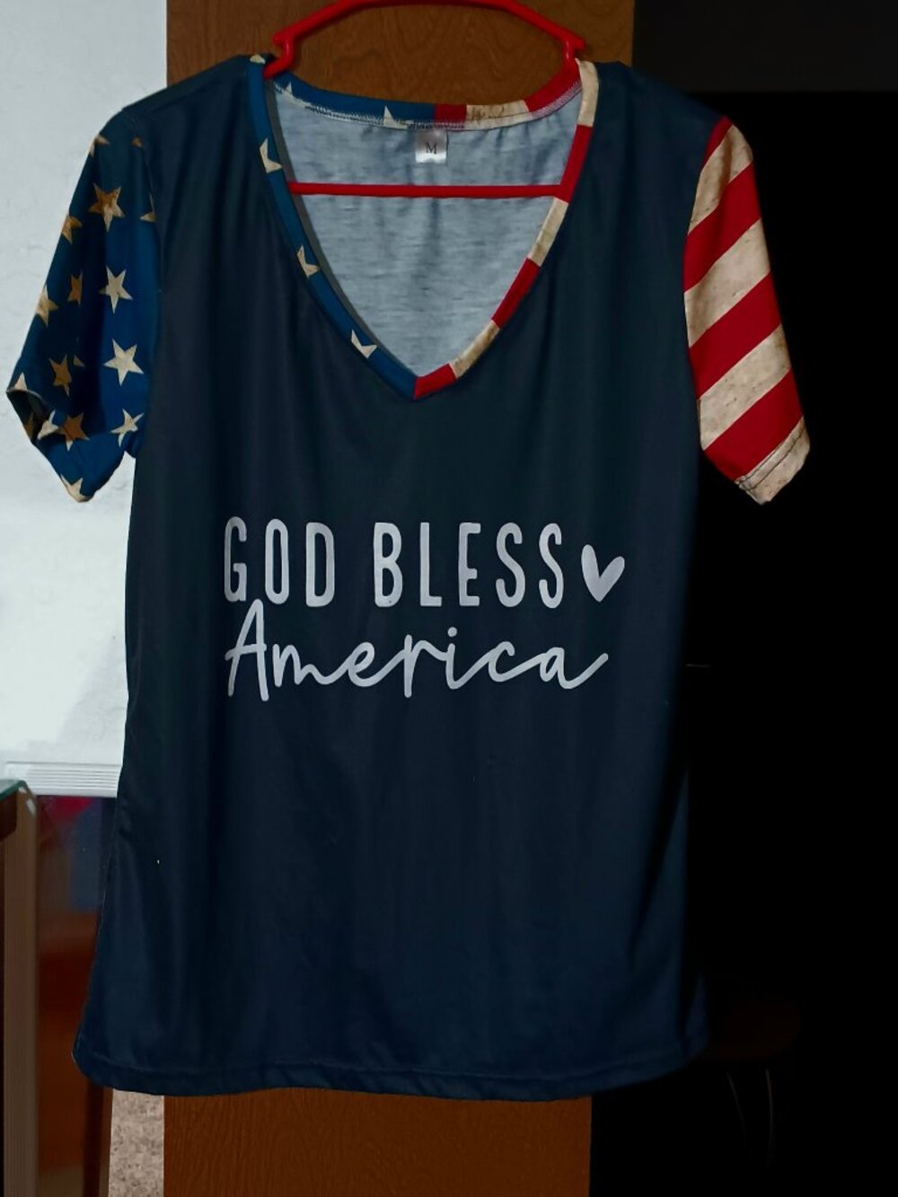 NWOT Ladies Size M V-neck Patriotic Tee ~ Black and R/W/B
